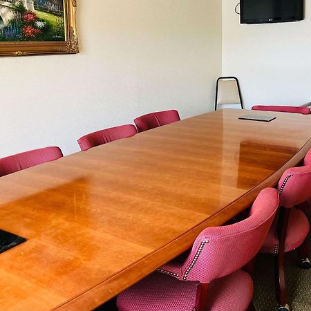 Quality Inn & Suites Prestonsburg Next To Mountain Arts Center Luaran gambar