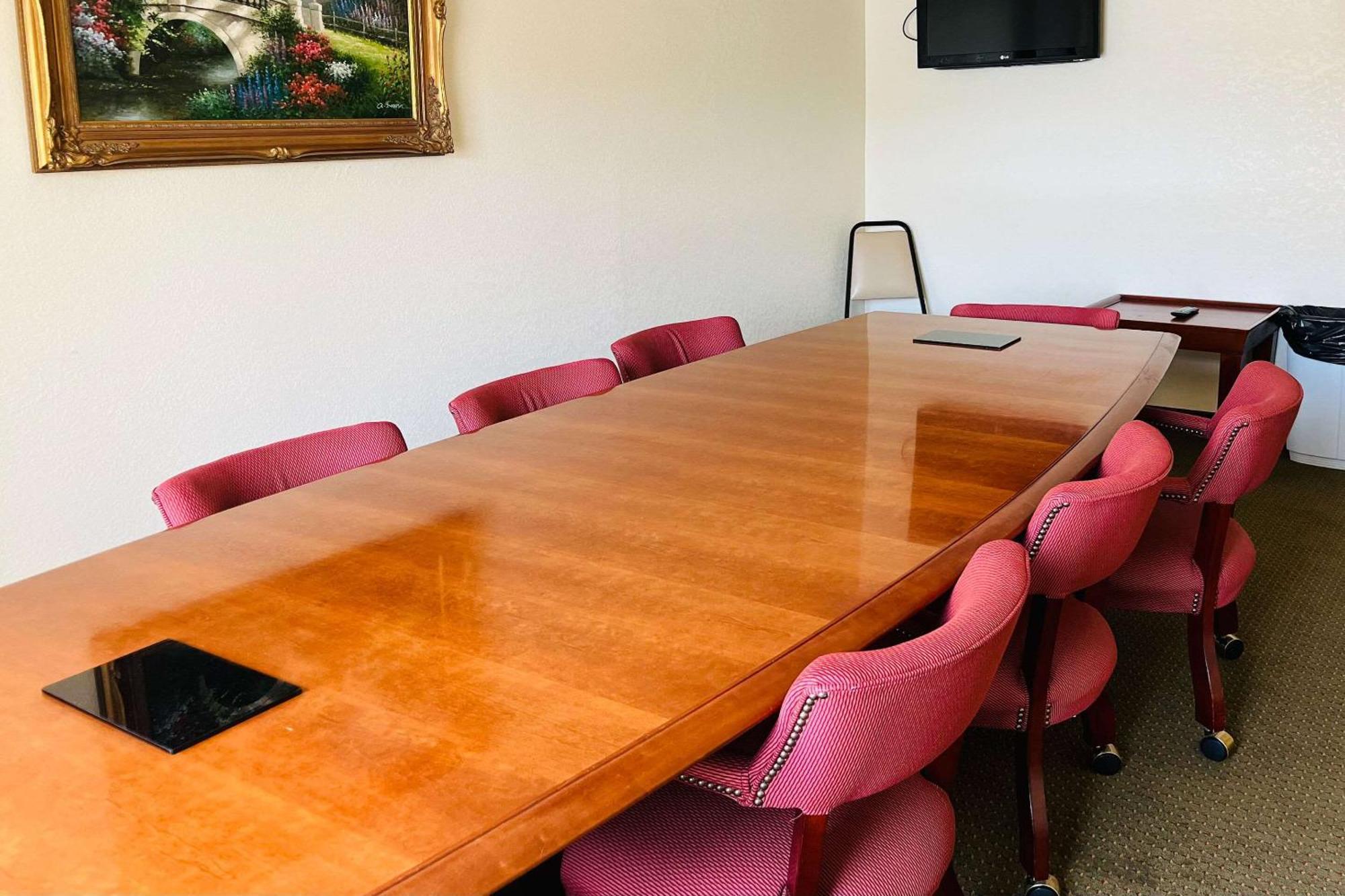 Quality Inn & Suites Prestonsburg Next To Mountain Arts Center Luaran gambar