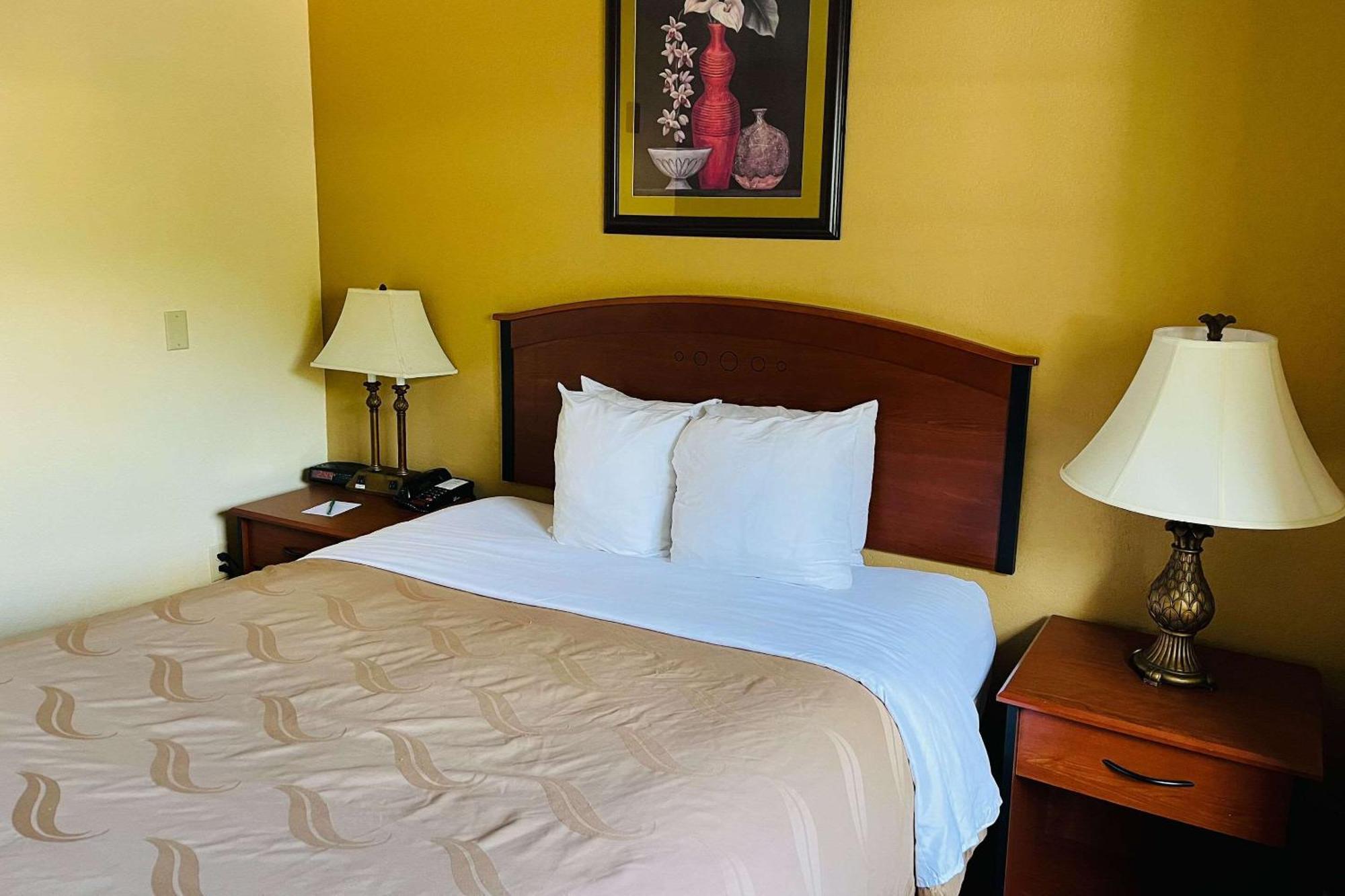 Quality Inn & Suites Prestonsburg Next To Mountain Arts Center Luaran gambar