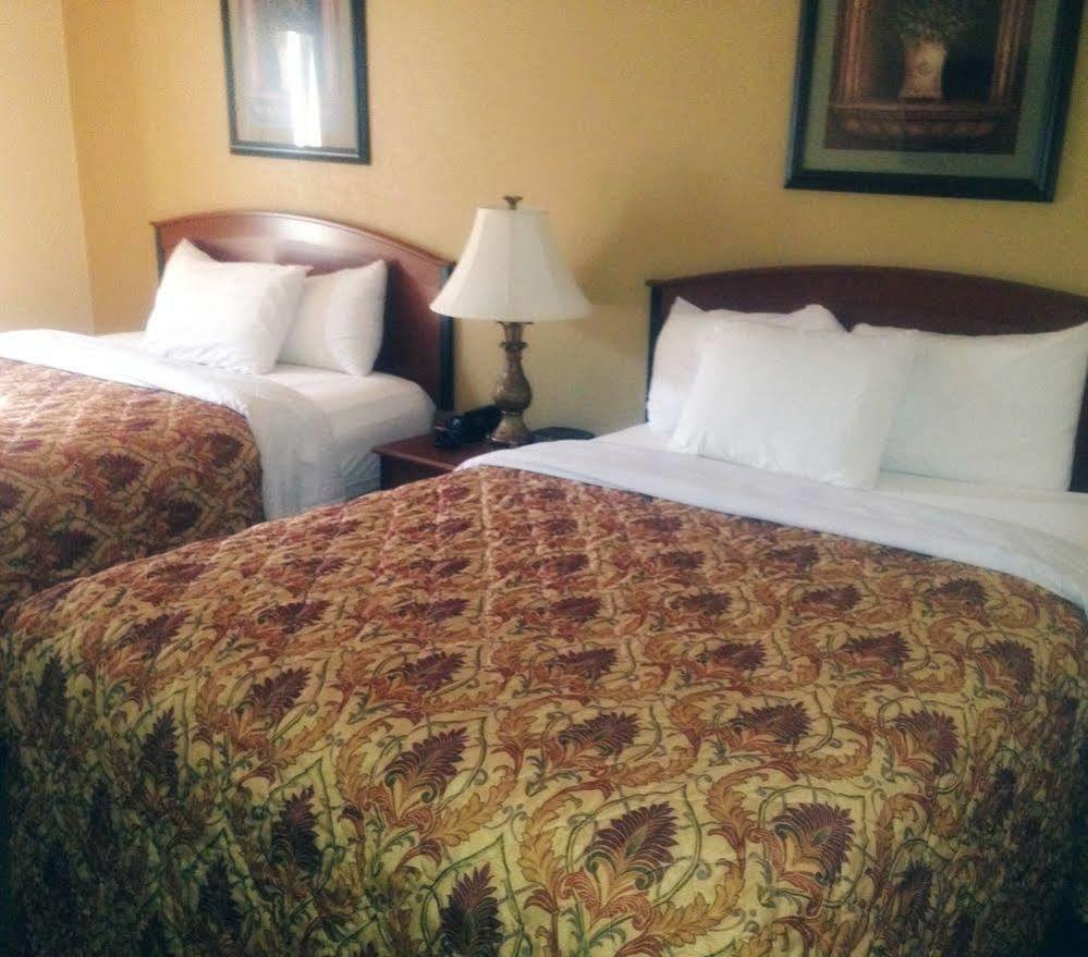 Quality Inn & Suites Prestonsburg Next To Mountain Arts Center Luaran gambar